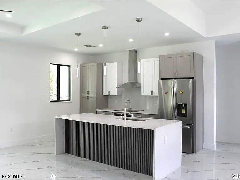 4 bedroom SingleFamilyResidence at 405 E 15th St, Lehigh Acres, Lehigh Acres — photo 5