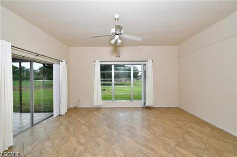 9 Park Lane Cir, Lehigh Acres FL - photo 6 of 41