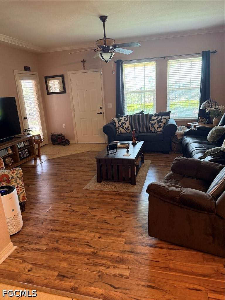 2 bedroom Townhouse at 1860 Concordia Lake Cir 602, Concordia, Cape Coral — photo 3