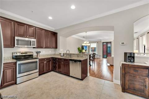 9066 Albion Ln N 5101, Naples FL - photo 11 of 50