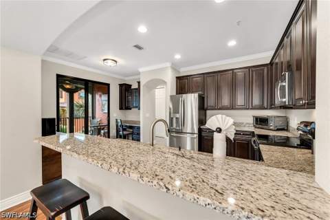 9066 Albion Ln N 5101, Naples FL - photo 13 of 50