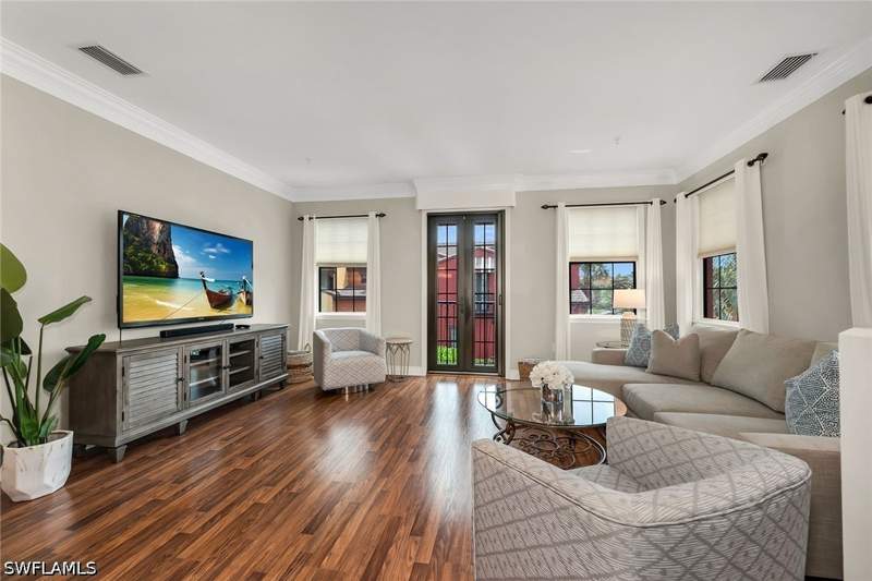 3 bedroom Condominium at 9066 Albion Ln N 5101, Ole, Naples — photo 5