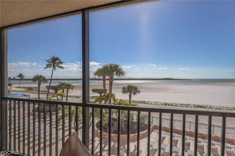 2 bedroom Condominium at 8350 Estero Blvd 223, Carlos Pointe, Fort Myers Beach — photo 2