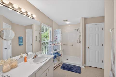 12835 Oakpointe Cir, Fort Myers FL - photo 18 of 32