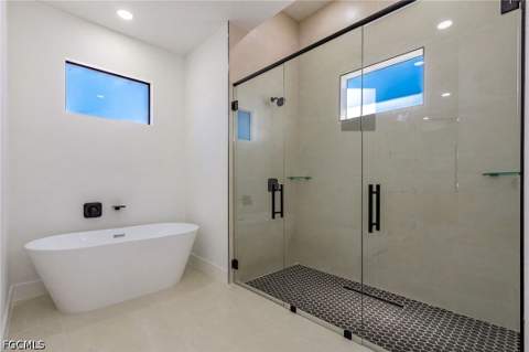 1506 NE 17th Ter, Cape Coral FL - photo 13 of 21