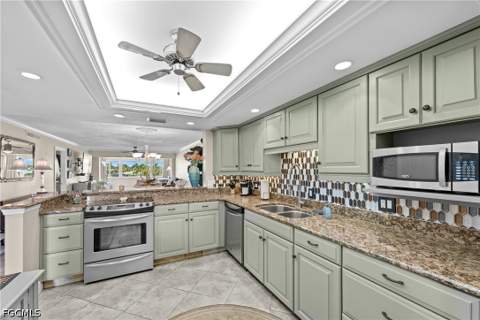 4309 Mariner Way 304, Fort Myers FL - photo 10 of 47