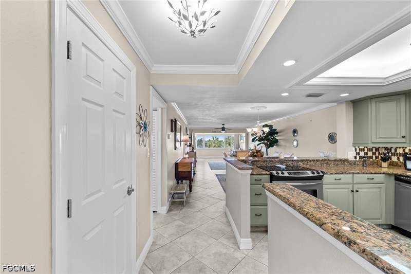 2 bedroom Condominium at 4309 Mariner Way 304, Town And River, Fort Myers — photo 5