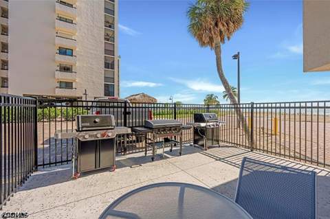 8350 Estero Blvd 423, Fort Myers Beach FL - photo 21 of 24