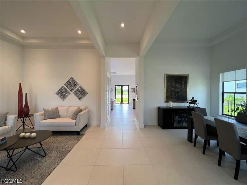 4 bedroom SingleFamilyResidence at 4957 Corrado Ave, Maple Ridge, Ave Maria — photo 2