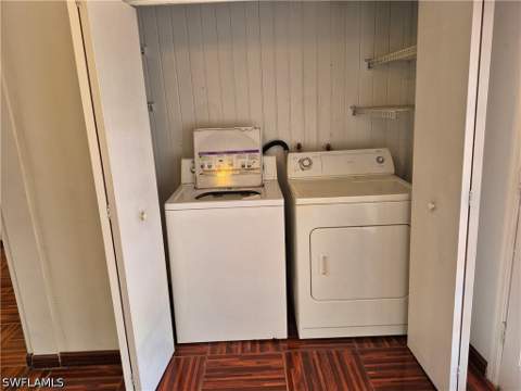 4909 Catalina Dr 49, Naples FL - photo 6 of 10