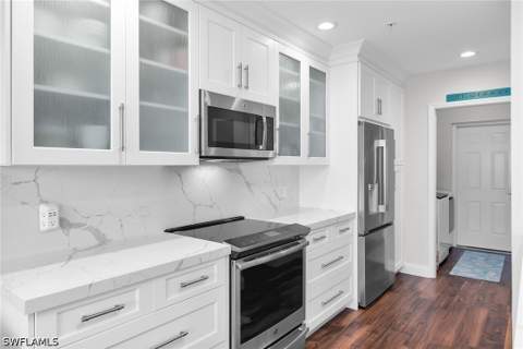 370 Stella Maris Dr N 2502, Naples FL - photo 8 of 36
