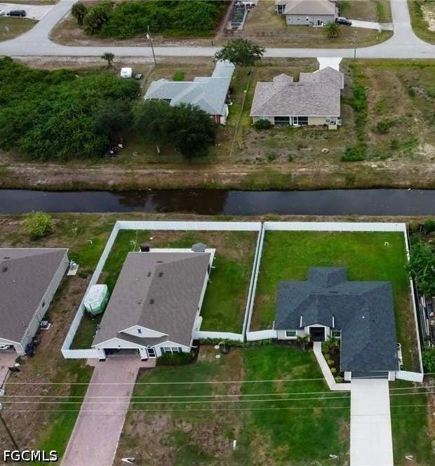 3 bedroom SingleFamilyResidence at 1028 Champion Ave, Lehigh Acres, Lehigh Acres — photo 4