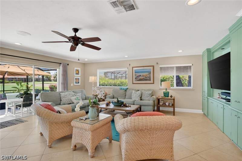 3 bedroom SingleFamilyResidence at 9879 El Greco Cir, Spanish Wells, Bonita Springs — photo 4