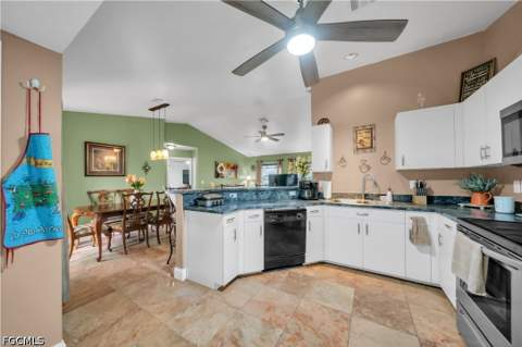 8434 Butternut Rd, Fort Myers FL - photo 14 of 37