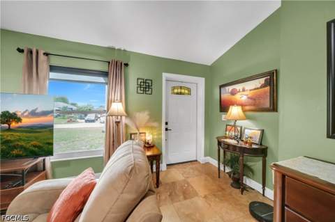 8434 Butternut Rd, Fort Myers FL - photo 6 of 37