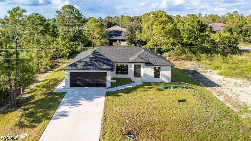 3 bedroom SingleFamilyResidence at 2710 42nd St W, Lehigh Acres, Lehigh Acres — photo 2
