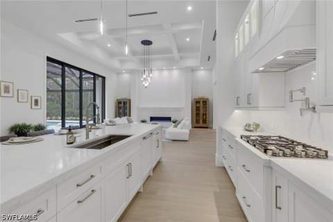 5025 Boxwood Way, Naples FL - photo 16 of 45
