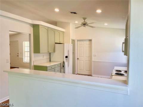 7588 Cameron Cir, Fort Myers FL - photo 10 of 30