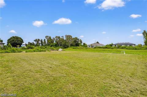 569 Aspen Ave S, Lehigh Acres FL - photo 17 of 18