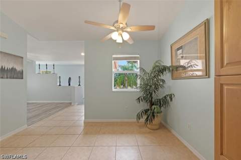 357 Robin Hood Cir 202, Naples FL - photo 11 of 26