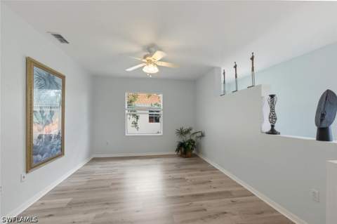 357 Robin Hood Cir 202, Naples FL - photo 9 of 26