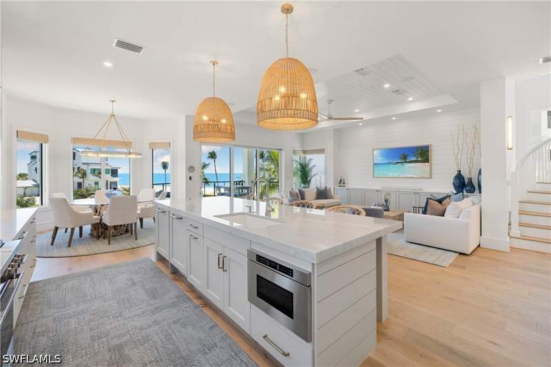 4 bedroom SingleFamilyResidence at 104 Kaula LN, BAREFOOT BEACH, Bonita Springs — photo 2