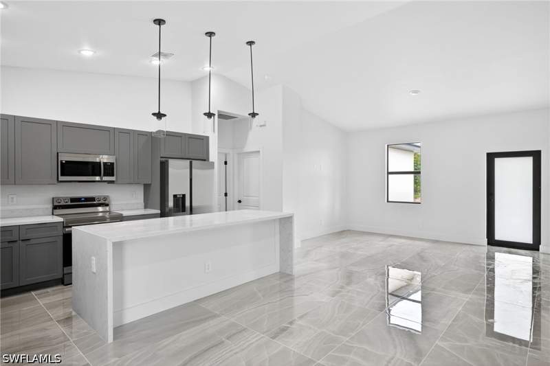 3 bedroom SingleFamilyResidence at 3013 58th St W, Lehigh Acres, Lehigh Acres — photo 5