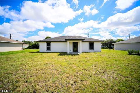 1011 Kent St E, Lehigh Acres FL - photo 14 of 19