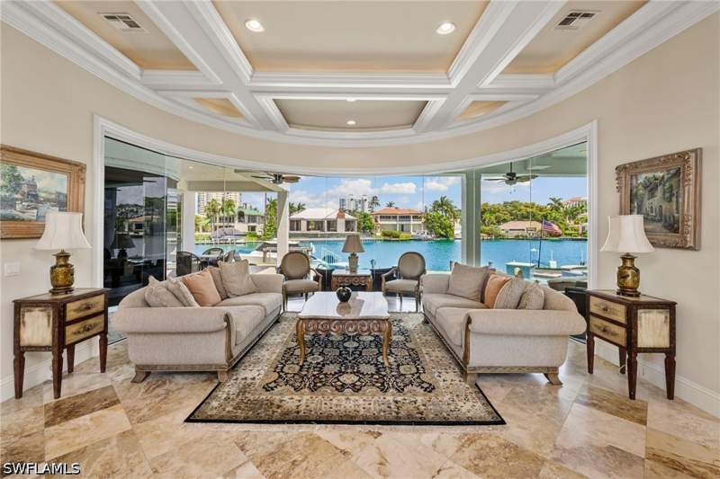 5 bedroom SingleFamilyResidence at 339 Devils Bight, Park Shore, Naples — photo 5