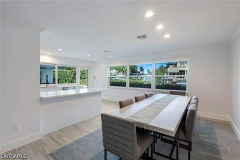 1250 Tuna Ct, Naples FL - photo 16 of 33