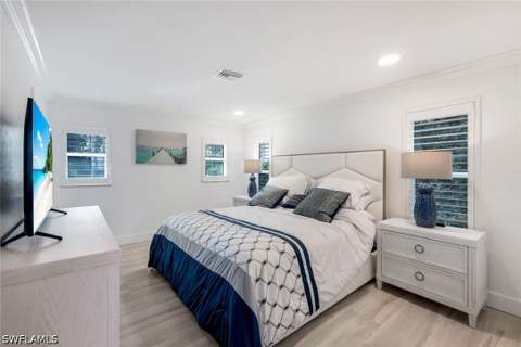 1250 Tuna Ct, Naples FL - photo 19 of 33