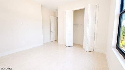 763 Pinecastle Dr, Lehigh Acres FL - photo 10 of 21
