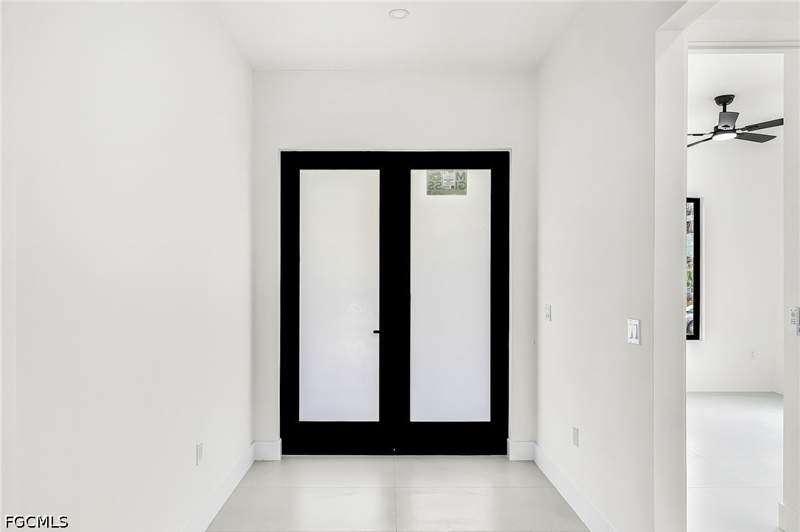 3 bedroom SingleFamilyResidence at 1322 NE 5th Pl, Cape Coral, Cape Coral — photo 5