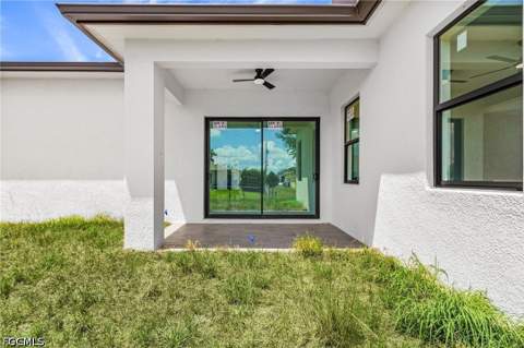 324 NE 15th St, Cape Coral FL - photo 23 of 26