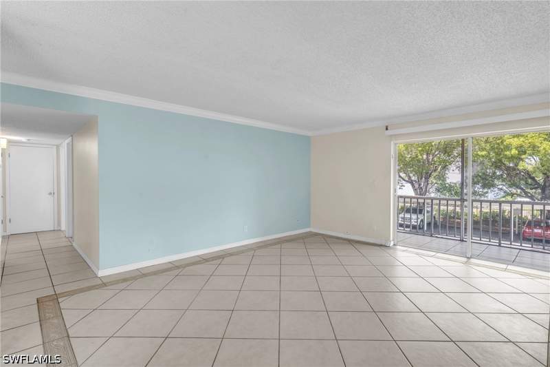 2 bedroom Condominium at 2366 E Mall Dr 212, Towers Condo, Fort Myers — photo 2
