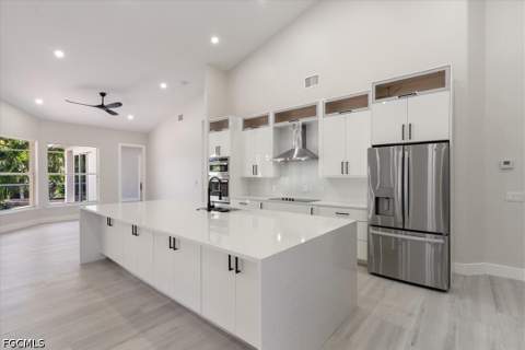 12800 Treeline Ct, North Fort Myers FL - photo 8 of 33