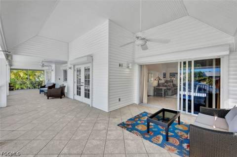 9007 Mockingbird Dr, Sanibel FL - photo 17 of 36