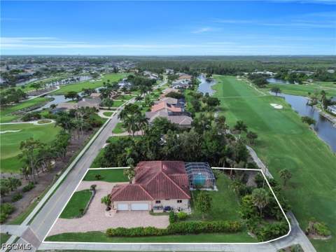 16971 Timberlakes Dr, Fort Myers FL - photo 10 of 39