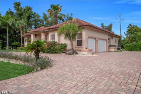 16971 Timberlakes Dr, Fort Myers FL - photo 17 of 39
