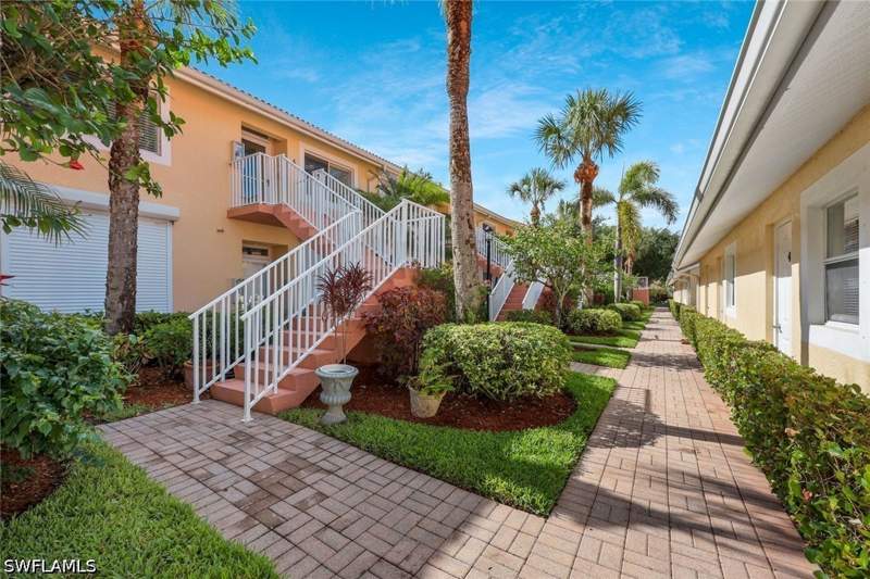 2 bedroom Condominium at 2395 Bayou Ln 7304, Amelia Lake, Naples — photo 3