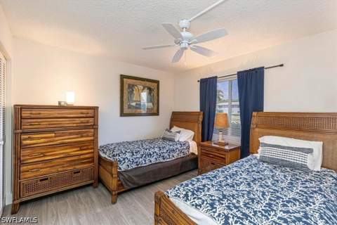 215 Palm Dr 215-1, Naples FL - photo 12 of 24