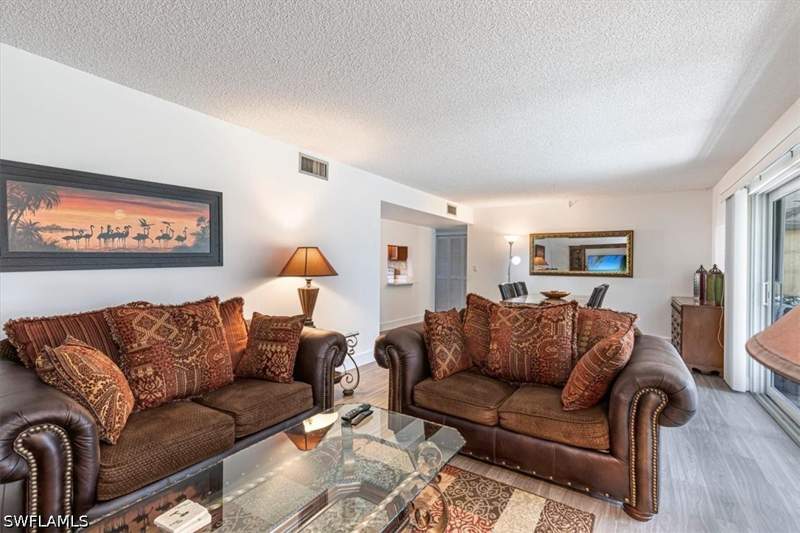 2 bedroom Condominium at 215 Palm Dr 215-1, Glades Country Club, Naples — photo 3
