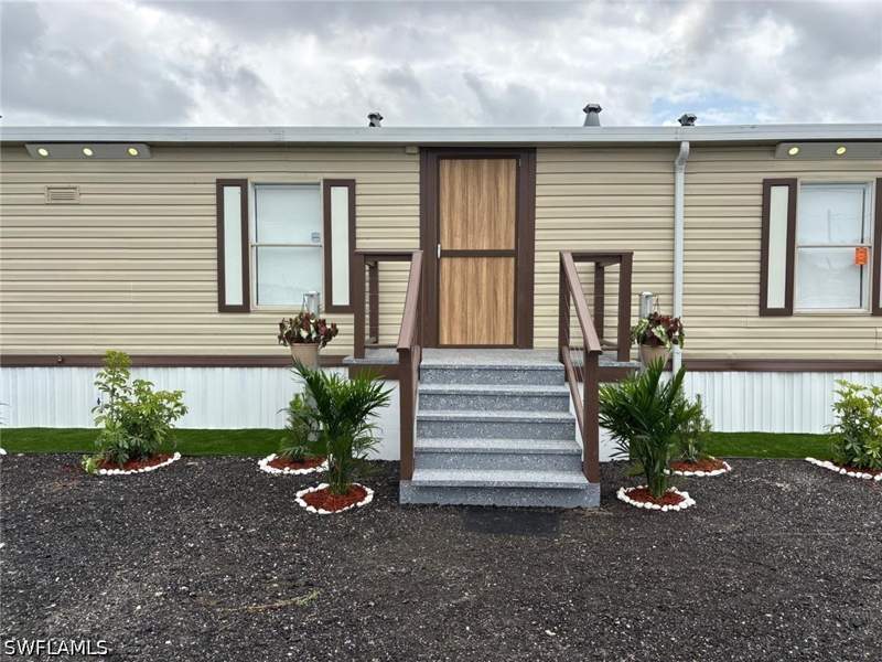 3 bedroom SingleFamilyResidence at 555 N Palomino St, Montura Ranch Estates, Clewiston — photo 2