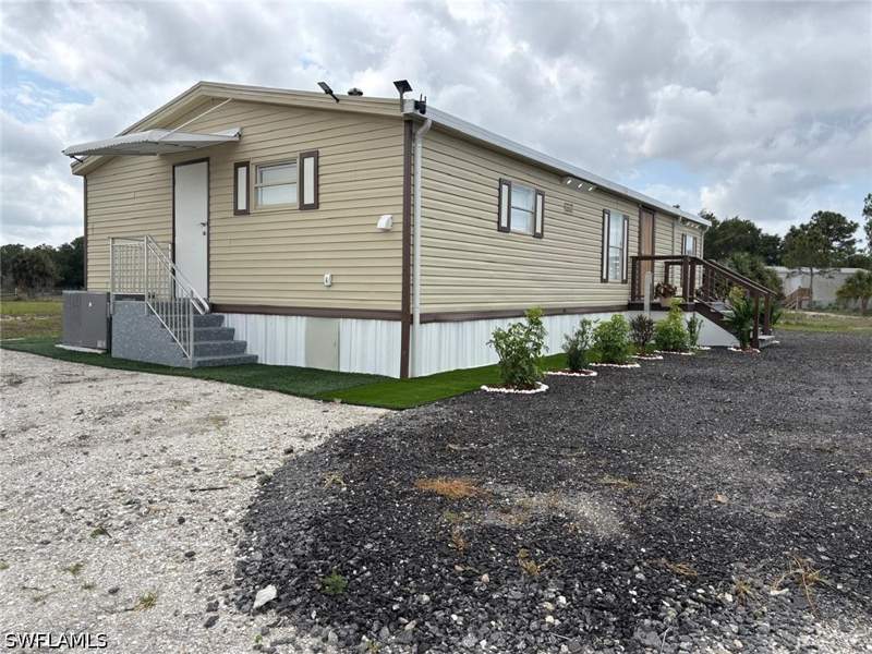 3 bedroom SingleFamilyResidence at 555 N Palomino St, Montura Ranch Estates, Clewiston — photo 5