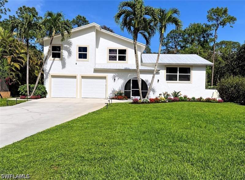 4 bedroom SingleFamilyResidence at 2720 68th St SW, Golden Gate Estates, Naples — photo 2