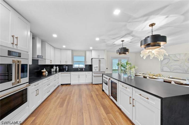 4 bedroom SingleFamilyResidence at 2720 68th St SW, Golden Gate Estates, Naples — photo 4