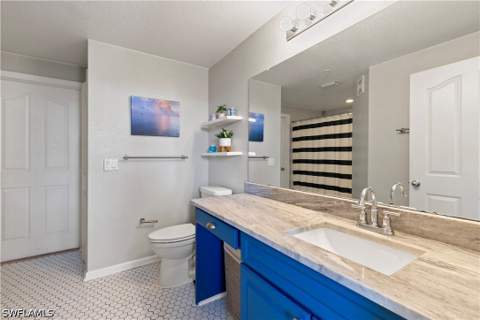 12920 Positano Cir 306, Naples FL - photo 18 of 38