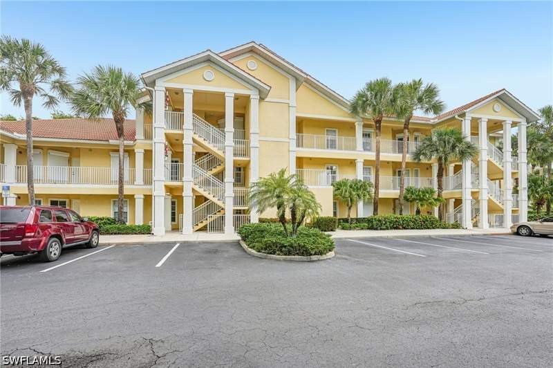 2 bedroom Condominium at 9185 Celeste Dr 1-103, Coral Falls Resort, Naples — photo 2