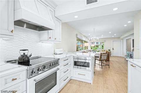 1851 Gulf Shore Blvd N 4, Naples FL - photo 13 of 40