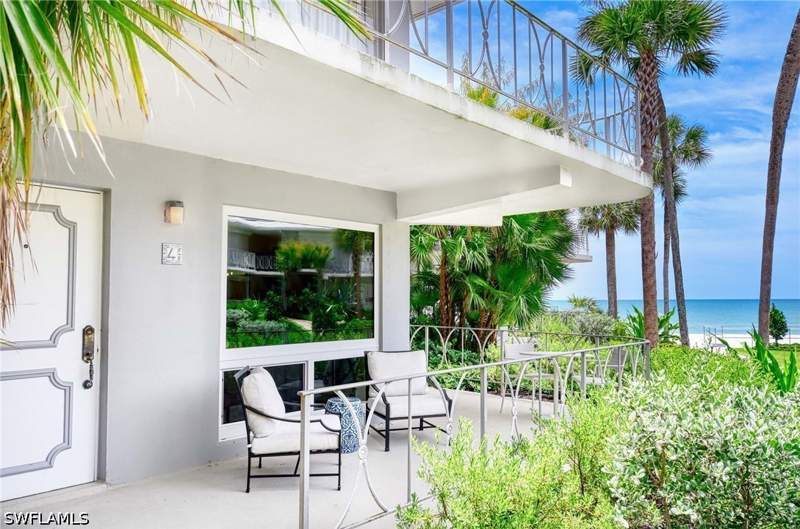 2 bedroom Condominium at 1851 Gulf Shore Blvd N 4, La Tour Rivage, Naples — photo 2